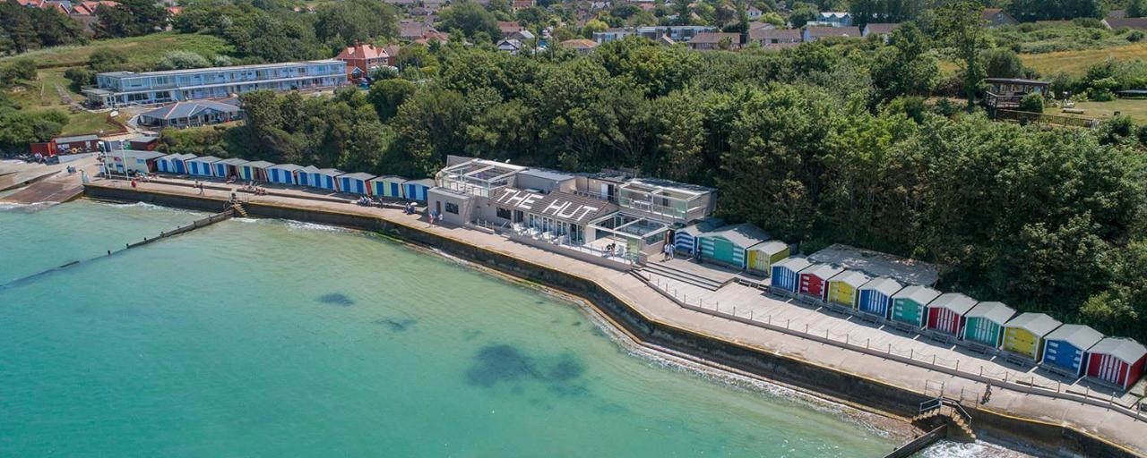 פרשווטר Beau - Brambles Chine, Colwell Bay - 5 Star Wifi - Short Walk To The Hut And Beach - 1 Night Stays Available - Ferry Offers מראה חיצוני תמונה